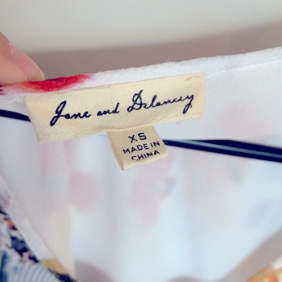 Jane and Delancey Floral Dress XS - Picture 4 of 4